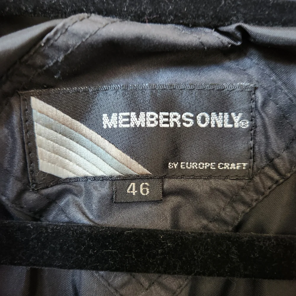 Vintage Members Only Men's Black Bomber Jacket Size 46 
